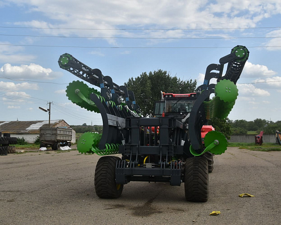 Дисковая борона CARBON D10500